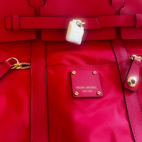 BRAND NEW Henri Bendel Jetsetter convertible bag - Picture 3 of 8